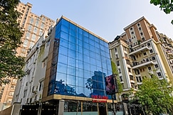 The Elgin Hotel, Kolkata