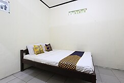 Hotel O Penginapan Tanjung Alang Syariah, Makassar