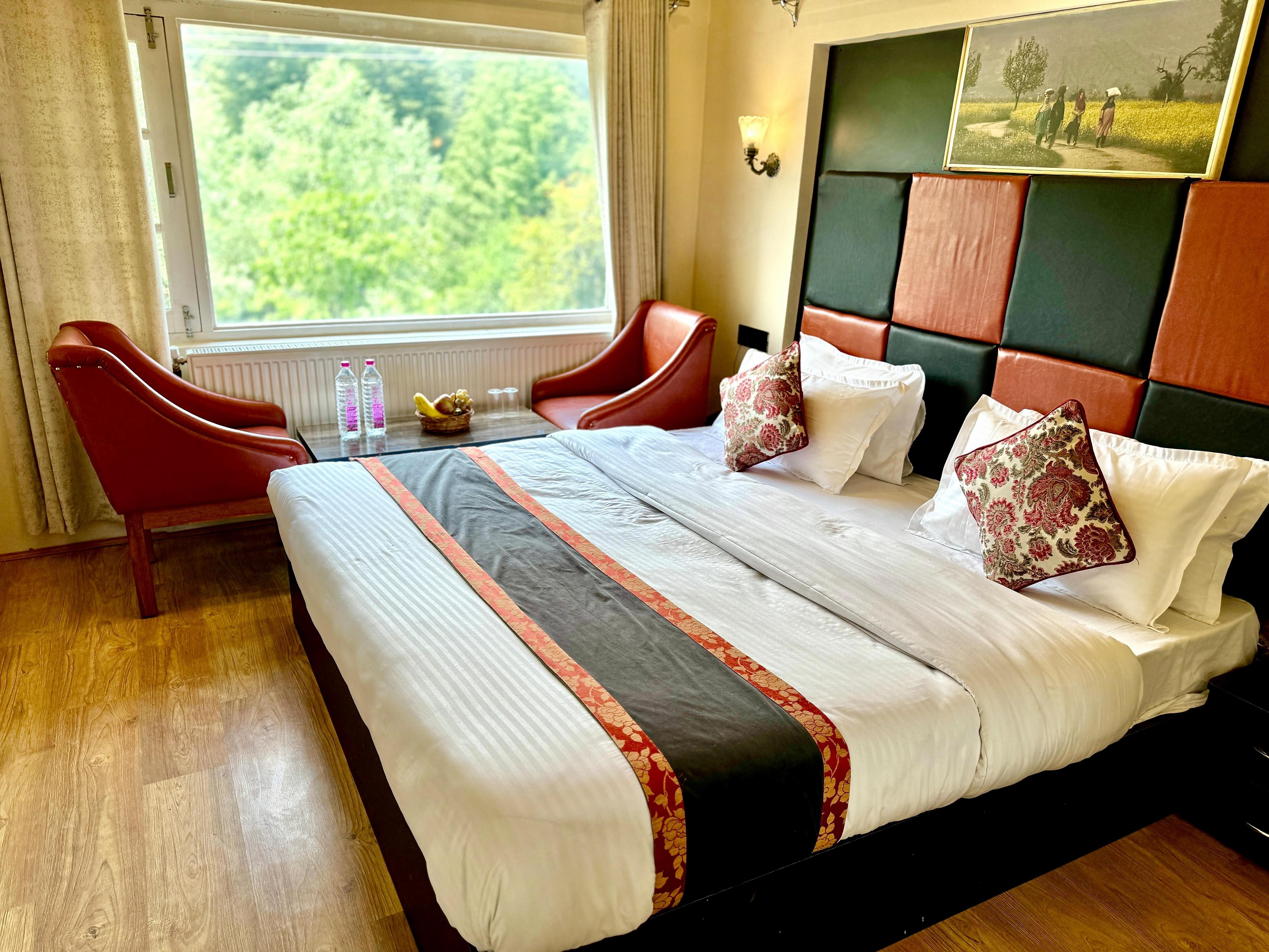 Hotel Gulmarg Countryside - Tap to explore photos