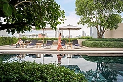 Madi Paidi Bangkok, Autograph Collection, Bangkok