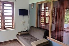 SUNSHINE  BEACH HOUSE, Coorg