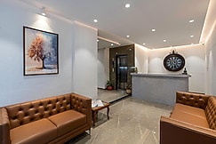 Hotel StayBird - Cove, Kharadi, Pune