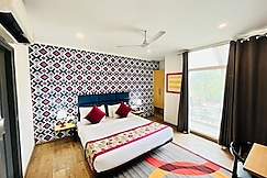 Qotel Comfort Chattarpur - Near Chattarpur Metro, Delhi