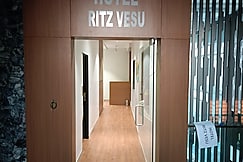 Hotel Ritz Vesu, Surat