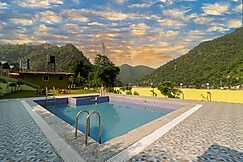 Pride Inn Luxury Resort, Rishikesh
