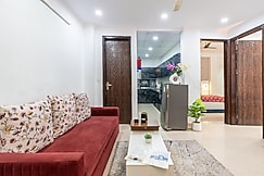 Homlee-Vintage 2BHK-Fort View-Bharat Mandapam-NDLS, Delhi