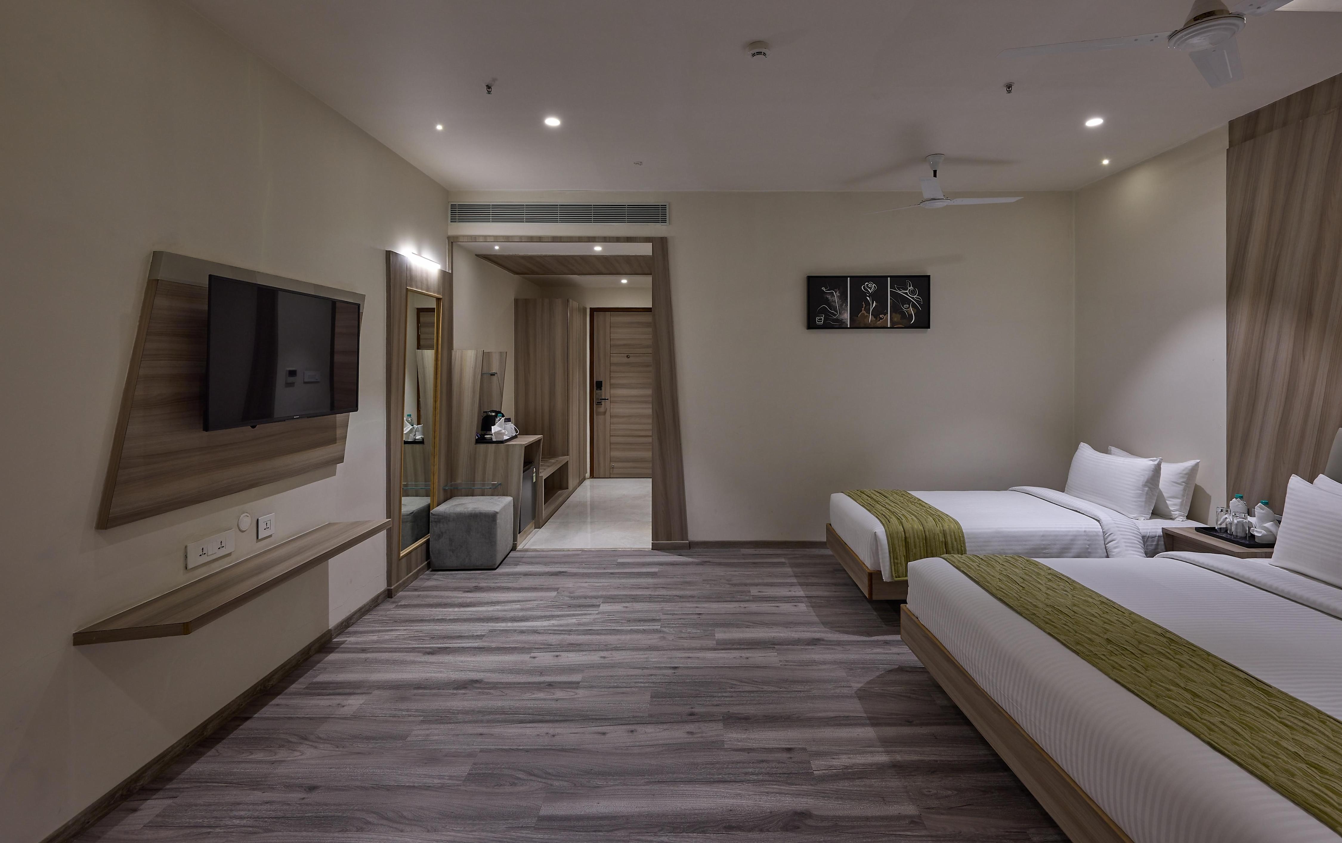 Grand Continent Hosur A Sarovar Portico Affiliate Hotel - Tap to explore photos
