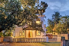 Villa Paddington 4BHK Villa by Spectacular Spaces | Candolim, Goa