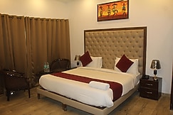 Khanna Residency, Delhi
