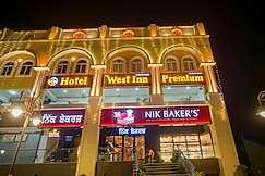 Hotel West Inn Premium, Kharar