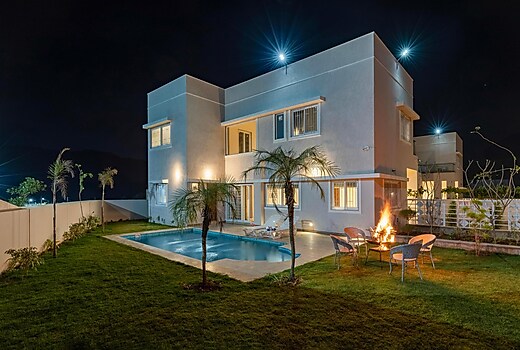 ELIVAAS 3 BHK Villa with Pvt Pool | Shourya Bliss