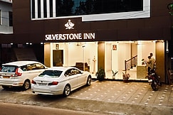 SILVERSTONE INN, Cochin