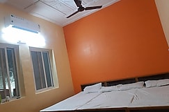 Agrawal GuestHouse, Ujjain