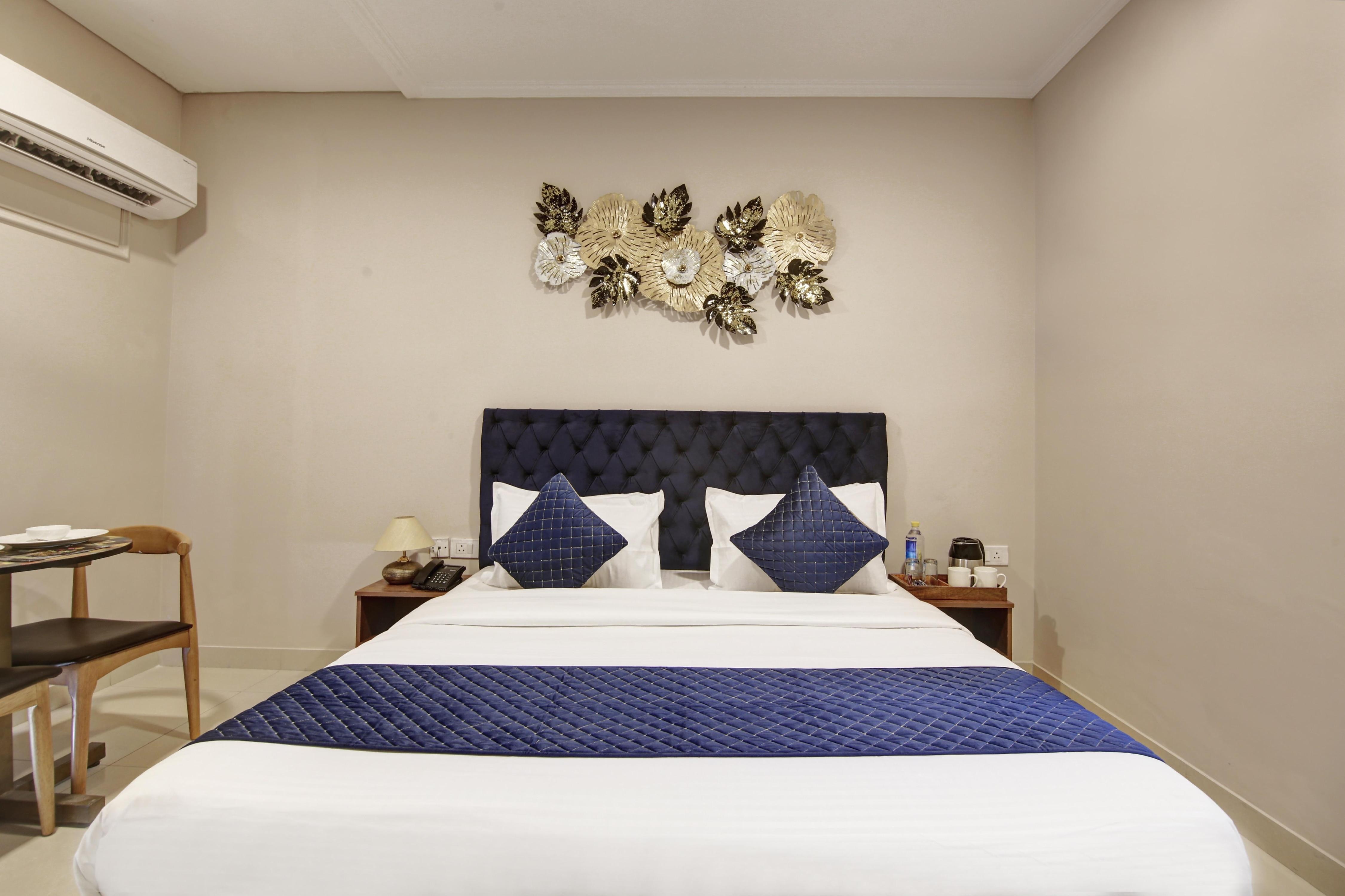 Limewood Stay - Huda City Center - Tap to explore photos