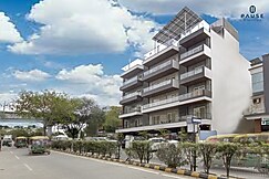 Pause by Saltstayz - MG Road, Gurgaon