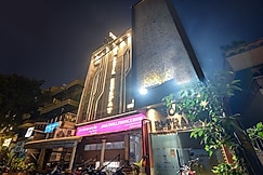 The Royal Retreat Hotel, Delhi