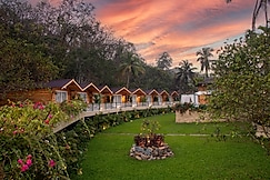 Stone Wood Jungle Resort
