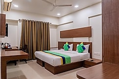 Treebo Blossom - Viman Nagar, Pune