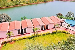 AANDRA LAKESTAY RESORT CAMPZONE, Khopoli