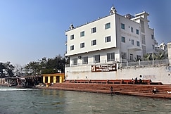 Jaswinder Bhawan, Haridwar