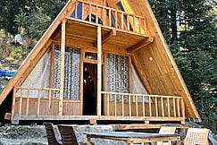 Pinehill a frame cottage, Jibhi