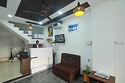 Stayzy C3 Regency, Indore