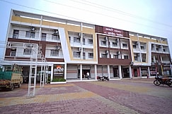 hotel aarti celebration, Shegaon