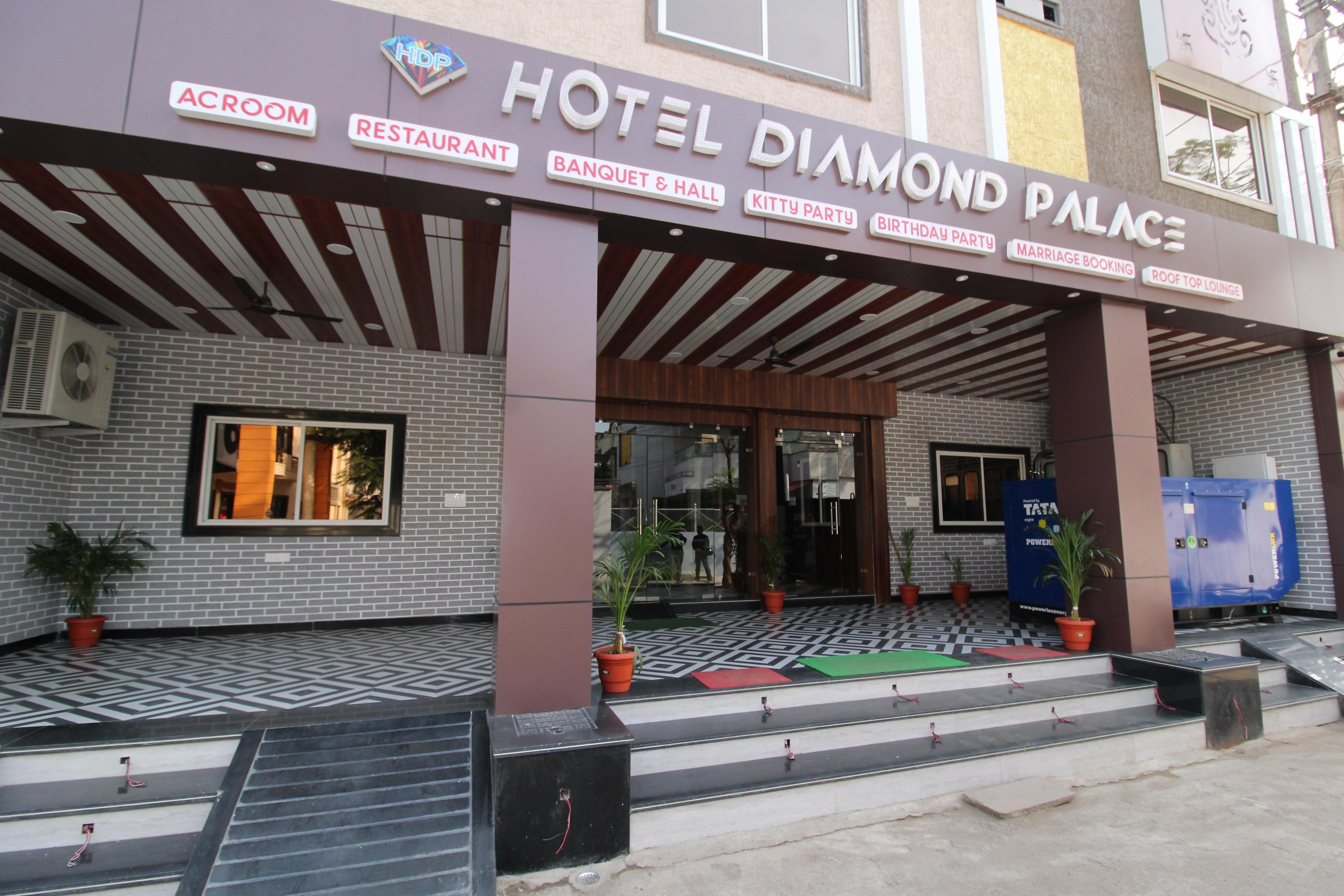 Hotel Diamond Palace - Tap to explore photos