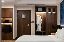 Movenpick Living West Hanoi, Hanoi