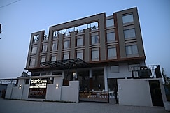 Clarks Inn Express Ayodhya, Ayodhya