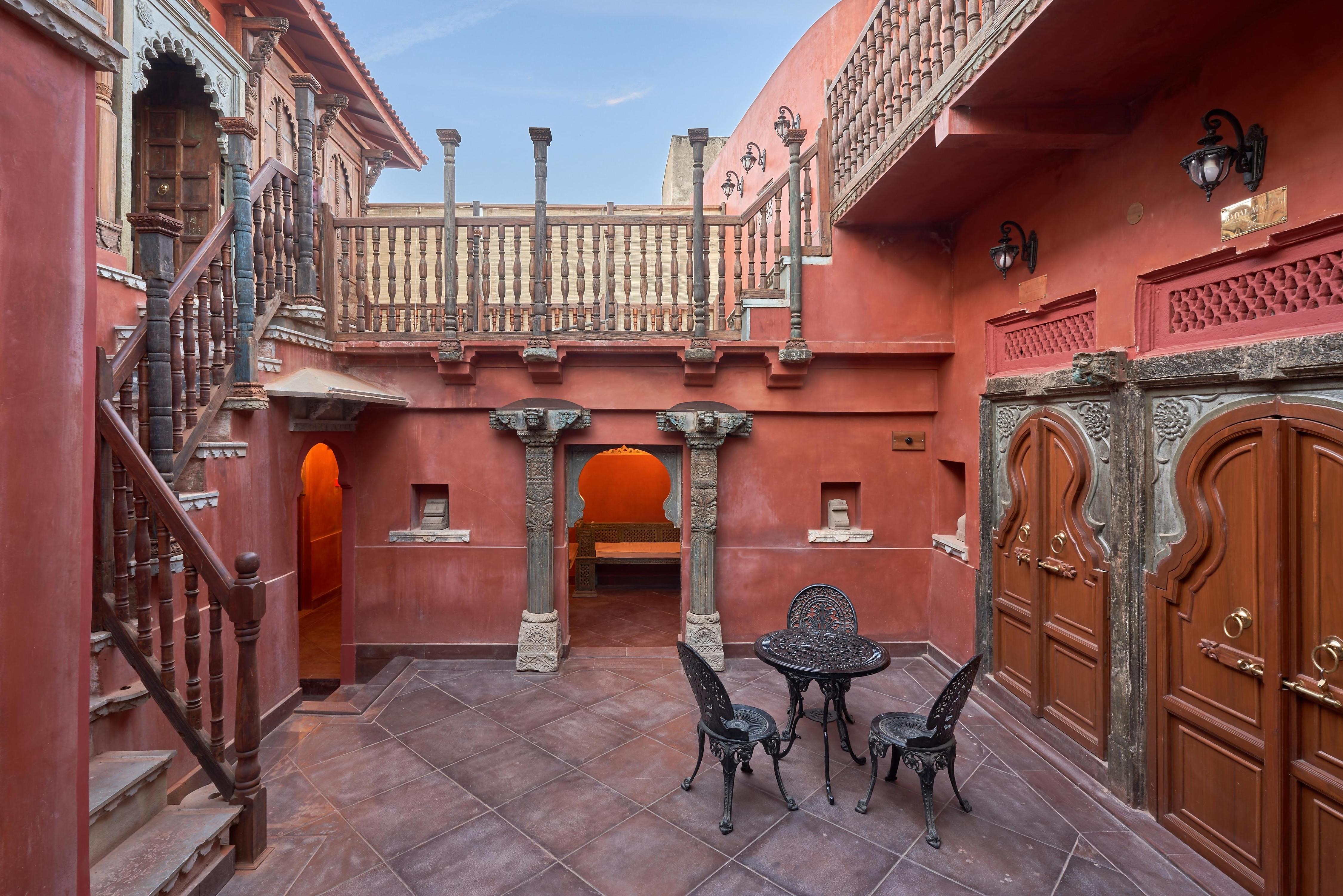 Kaladwas Lal Haveli - A Heritage Boutique Hotel - Tap to explore photos