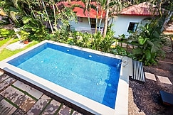 Arambol Sweet Lake Resort, Goa