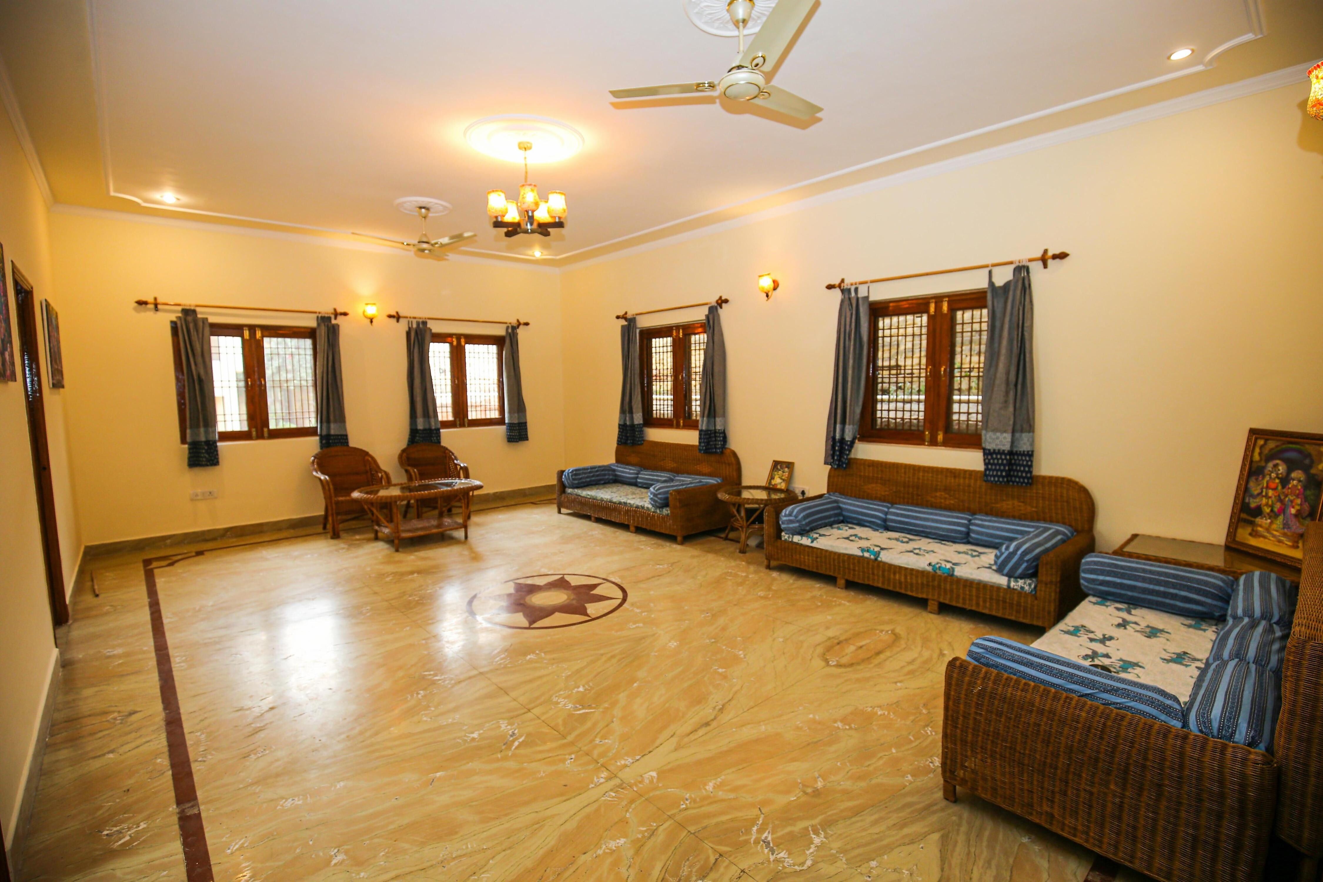 Homestay Vrindavan - Tap to explore photos