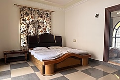 Rayyan Guest House, Pahalgam