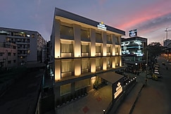 Grand Continent Hebbal A Sarovar Portico Affiliate Hotel, Bangalore