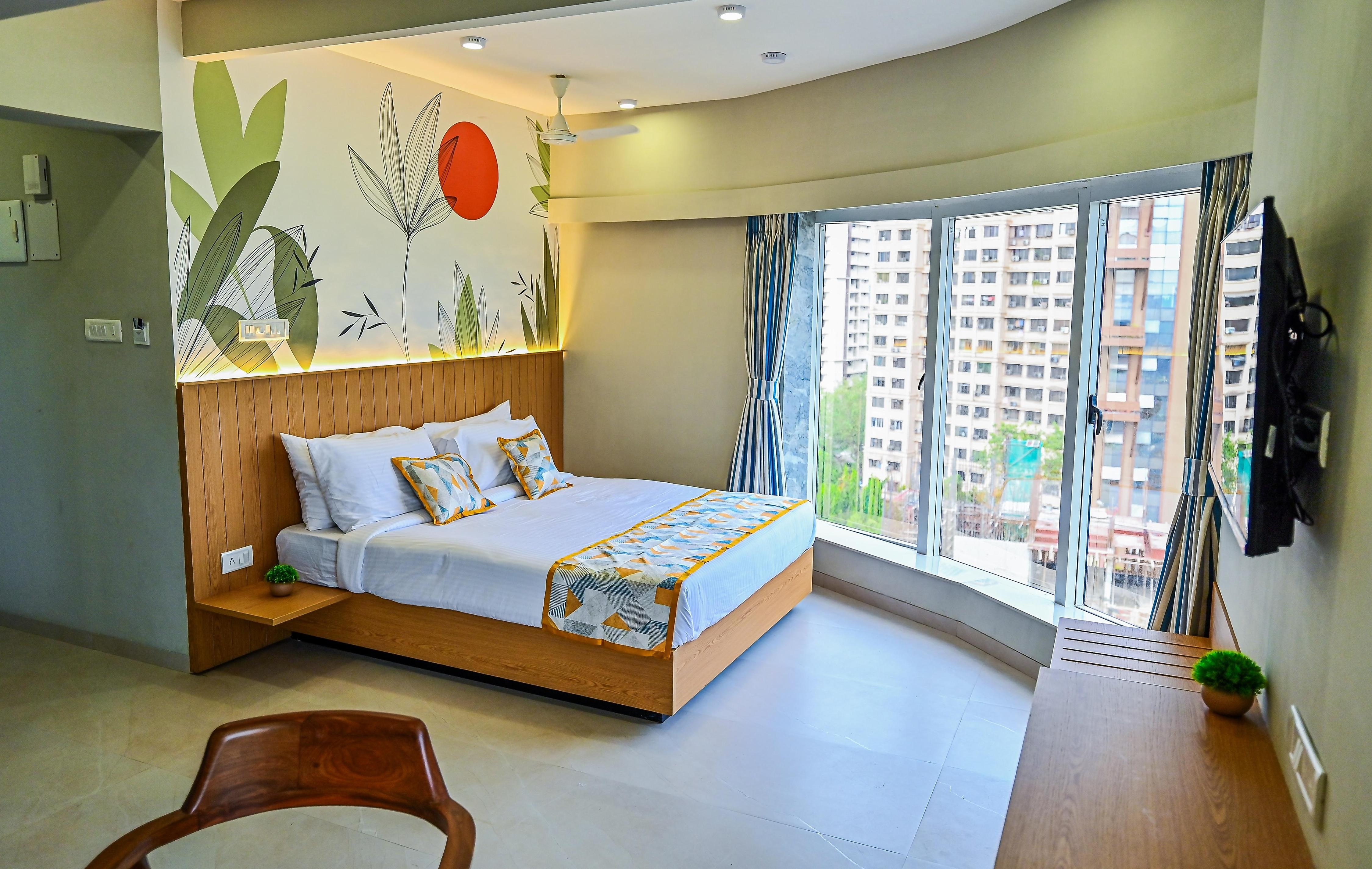 Urban Corner Studio Room 1