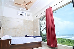 Blue Pearl Beach Guest House, Murudeshwar