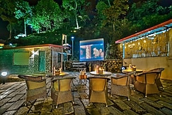 The Opulence | kasauli Luxury Stays, Solan