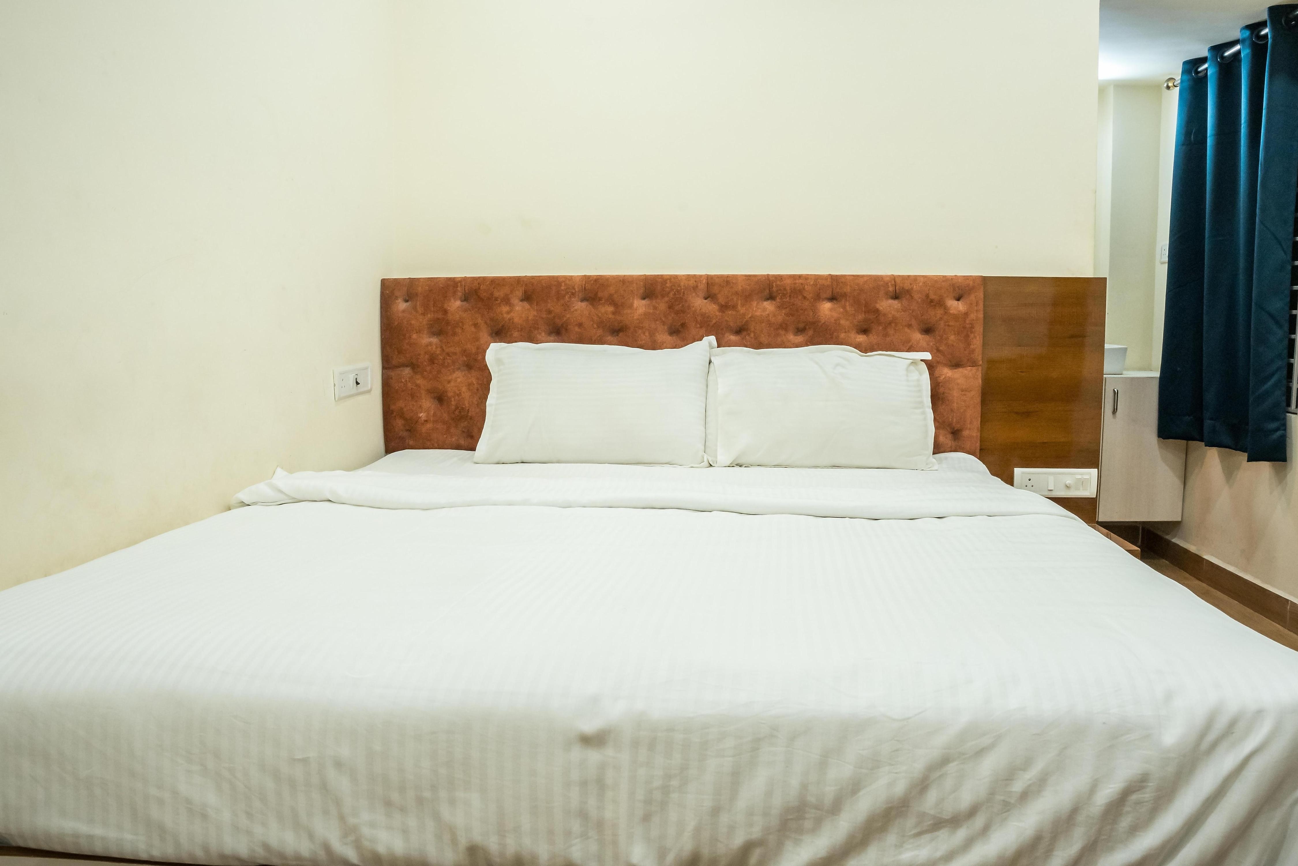 SHRI KAILASHA RESIDENCY - Tap to explore photos