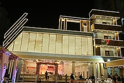 LE PLATINUM HOTEL AND BANQUET, Patna