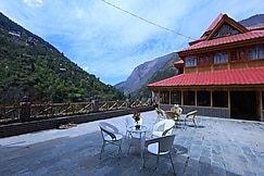 Tirthan Village Resort, Gushaini