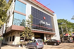 Hotel Larmika