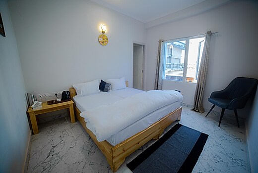 Stay In Kaashvi