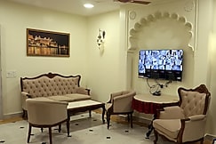 Hotel Fort Padmawati, Pratapgarh