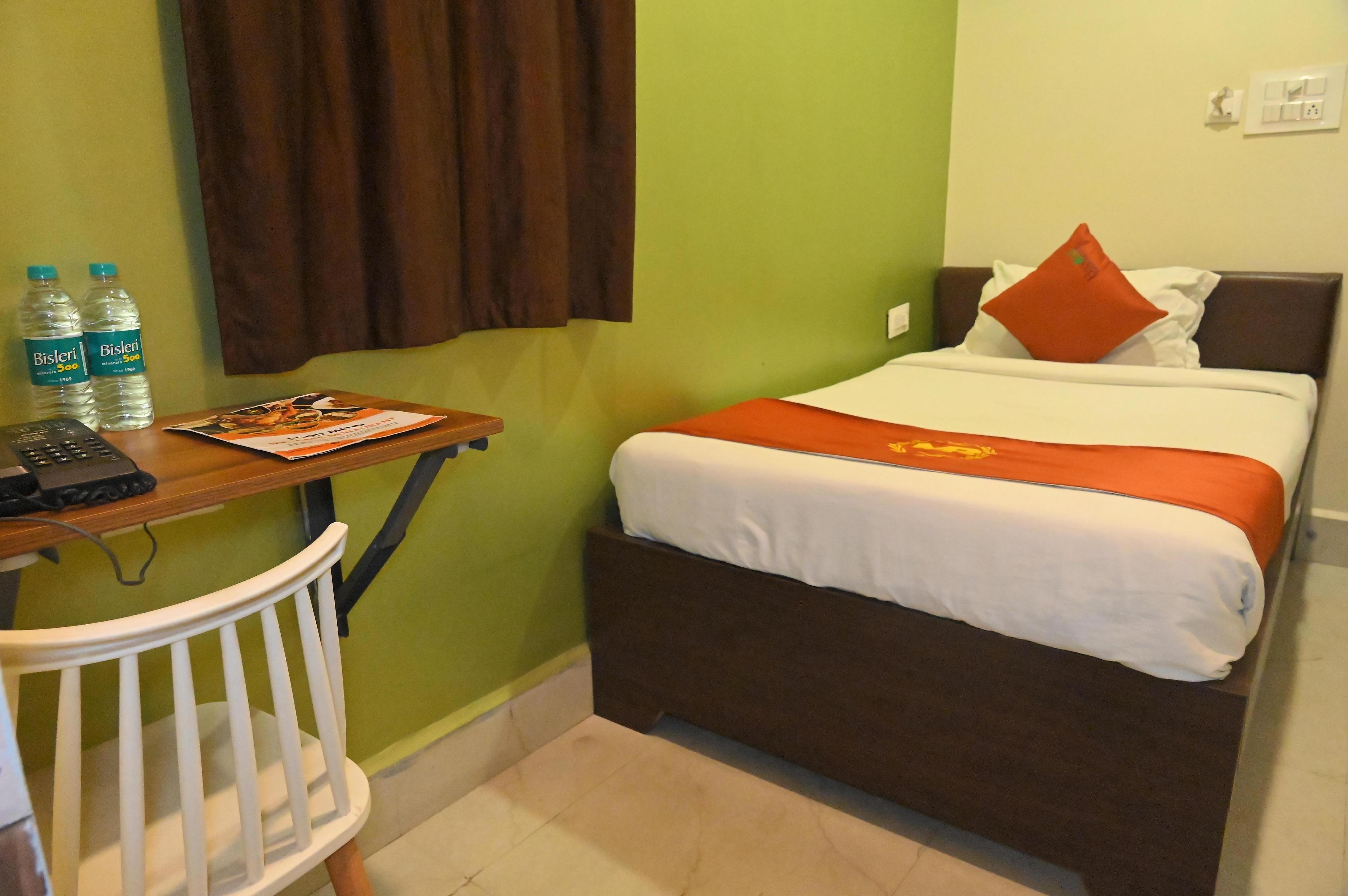 Mohiraj Hotel - Tap to explore photos
