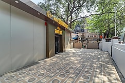 Hotel Sion Fort, Mumbai