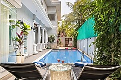 Raah 5 BHK Luxury Villa by Vio Stays in Assagao, Goa