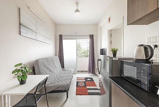 The Sunrise 1BHK Serviced Apartment l By MistyBlue