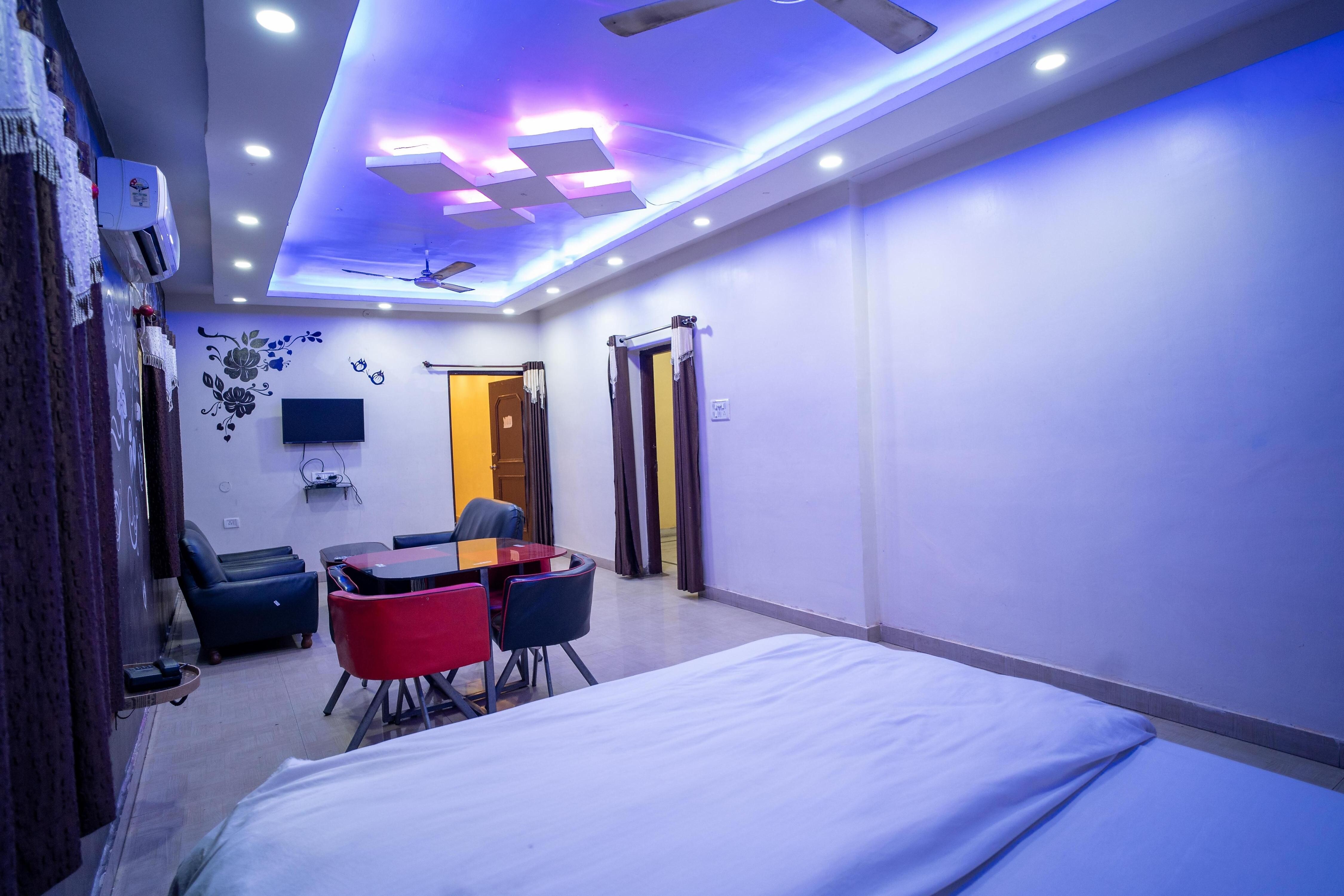 HOTEL ATITHI BHAWAN - Tap to explore photos