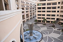 Classy Castle Room with Kitchen, Zirakpur